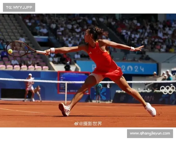 网球赛场背后的精彩瞬间与趣味花絮 揭秘运动员不为人知的另一面